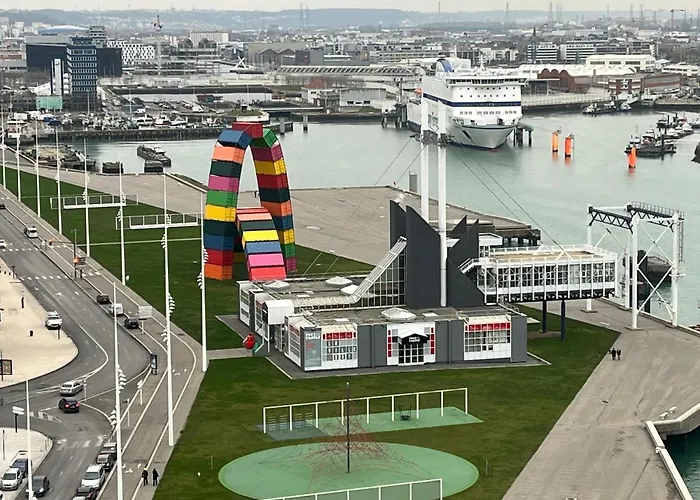 Vivez Le Bonheur - - Port De Plaisance - Vue *